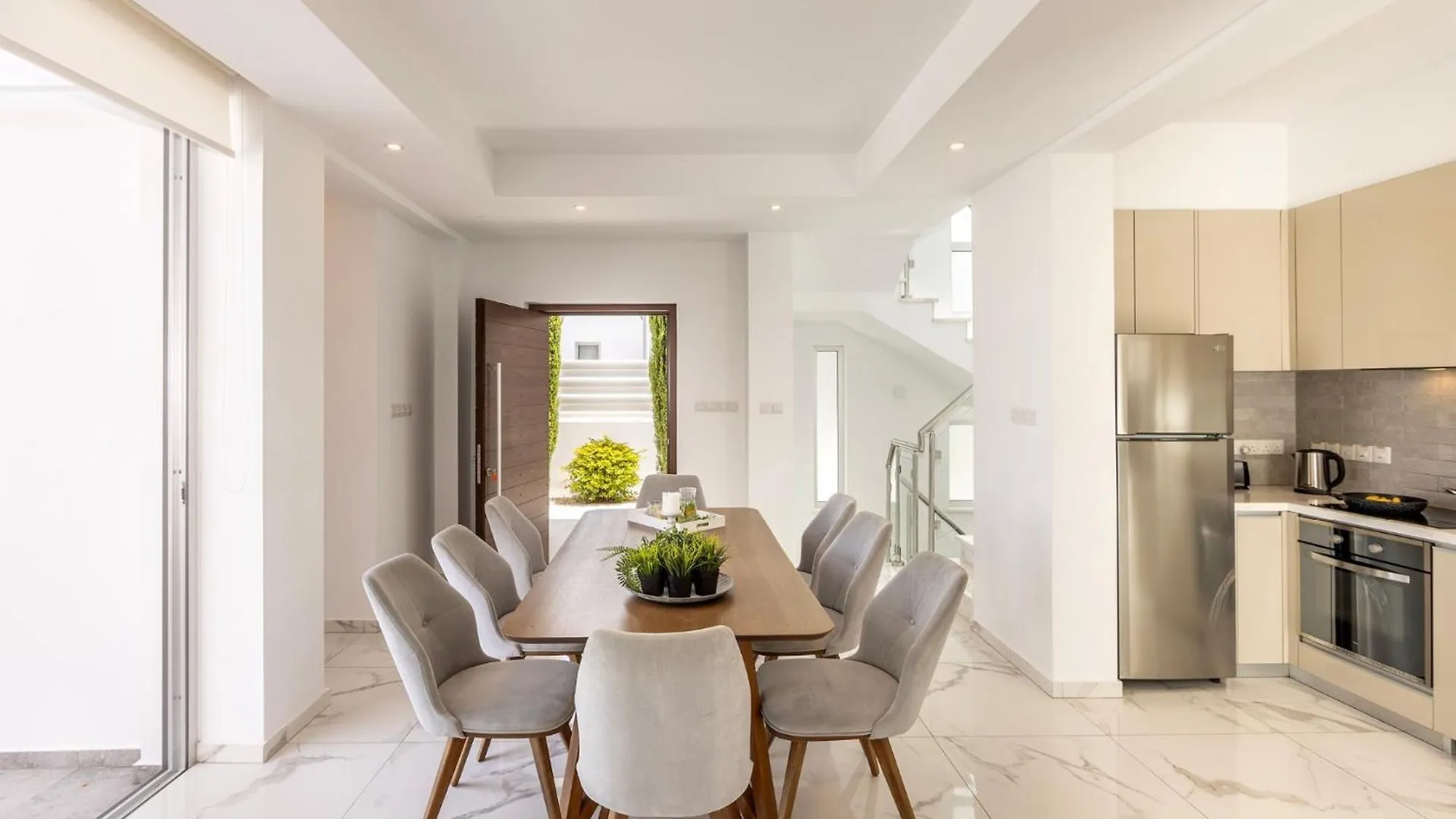 Milos Lifestyle Villa H30 Protaras Tatil Evi